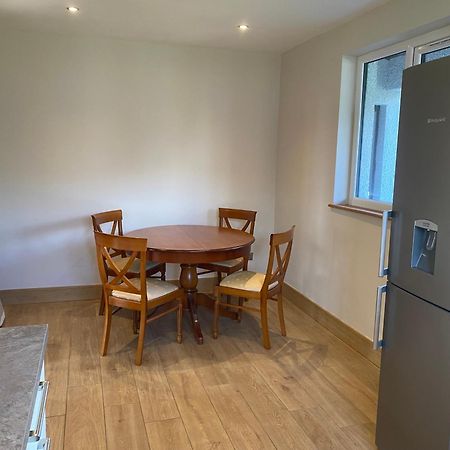 The Annex At Meeks Park Immaculate 2 Bed Villa Alloa Exteriör bild